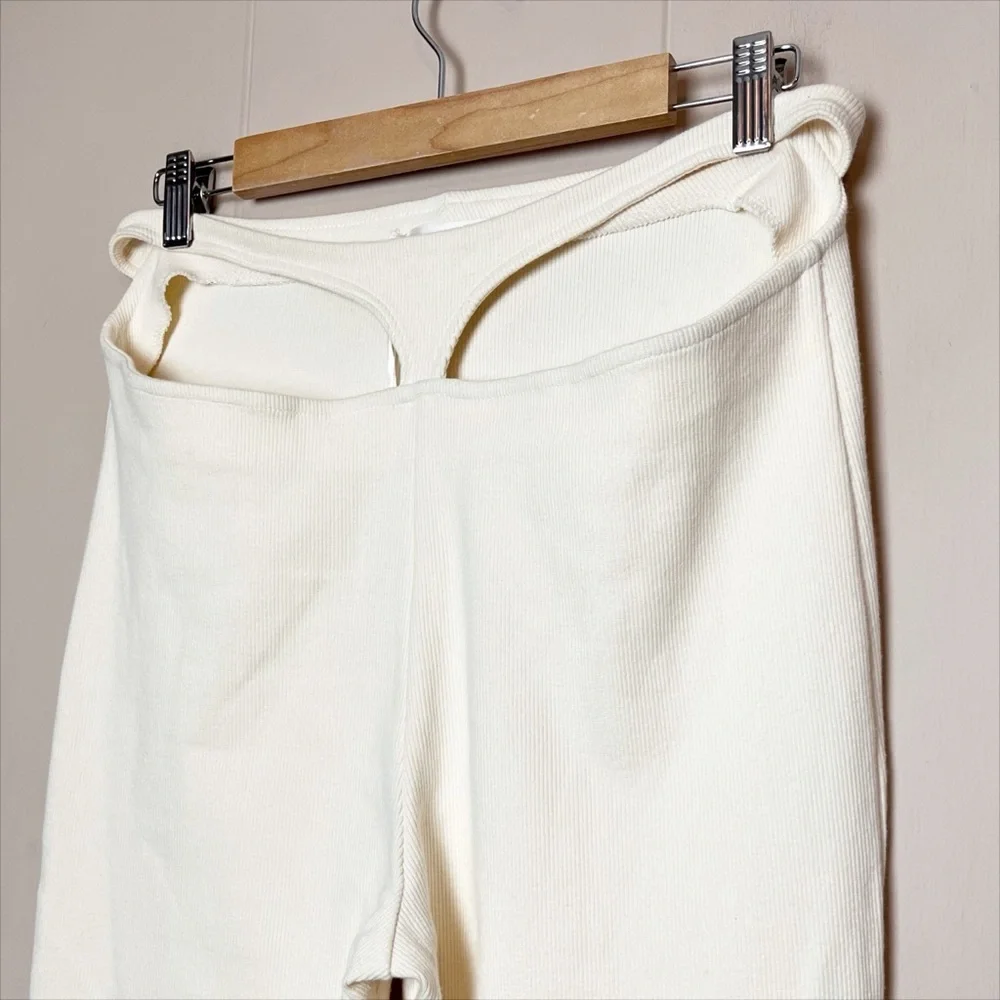 Subsurface NWT Hostess Pant Large Ivory stretch high waist flare‎ leg whale tail